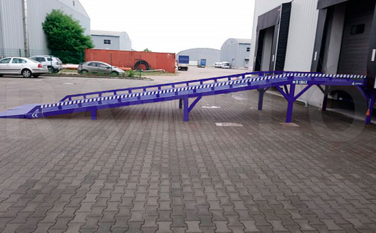 Stacjonarne rampy najazdowe z platformą