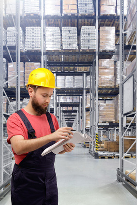 przeglady-techniczne-regalow